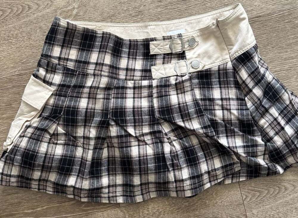 PacSun Black and White Plaid Skirt